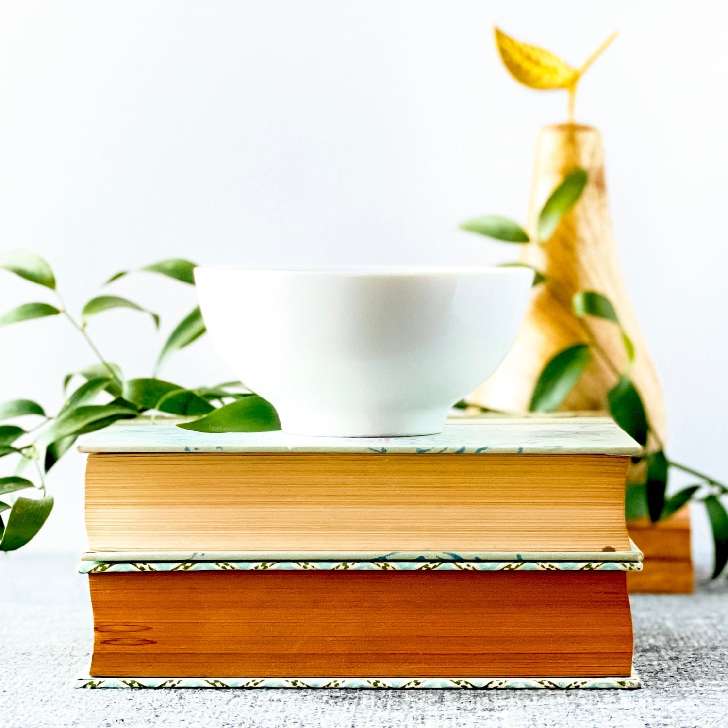 customizable ceramic candle, unique candles, gifts for candle lovers